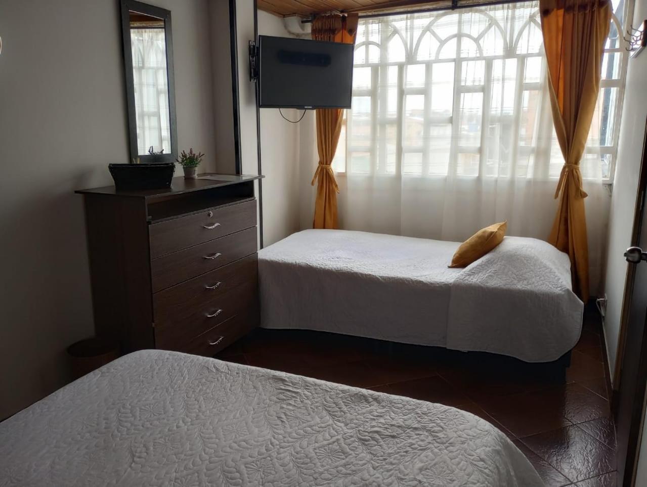 Habitaciones C&S Bogota Buitenkant foto